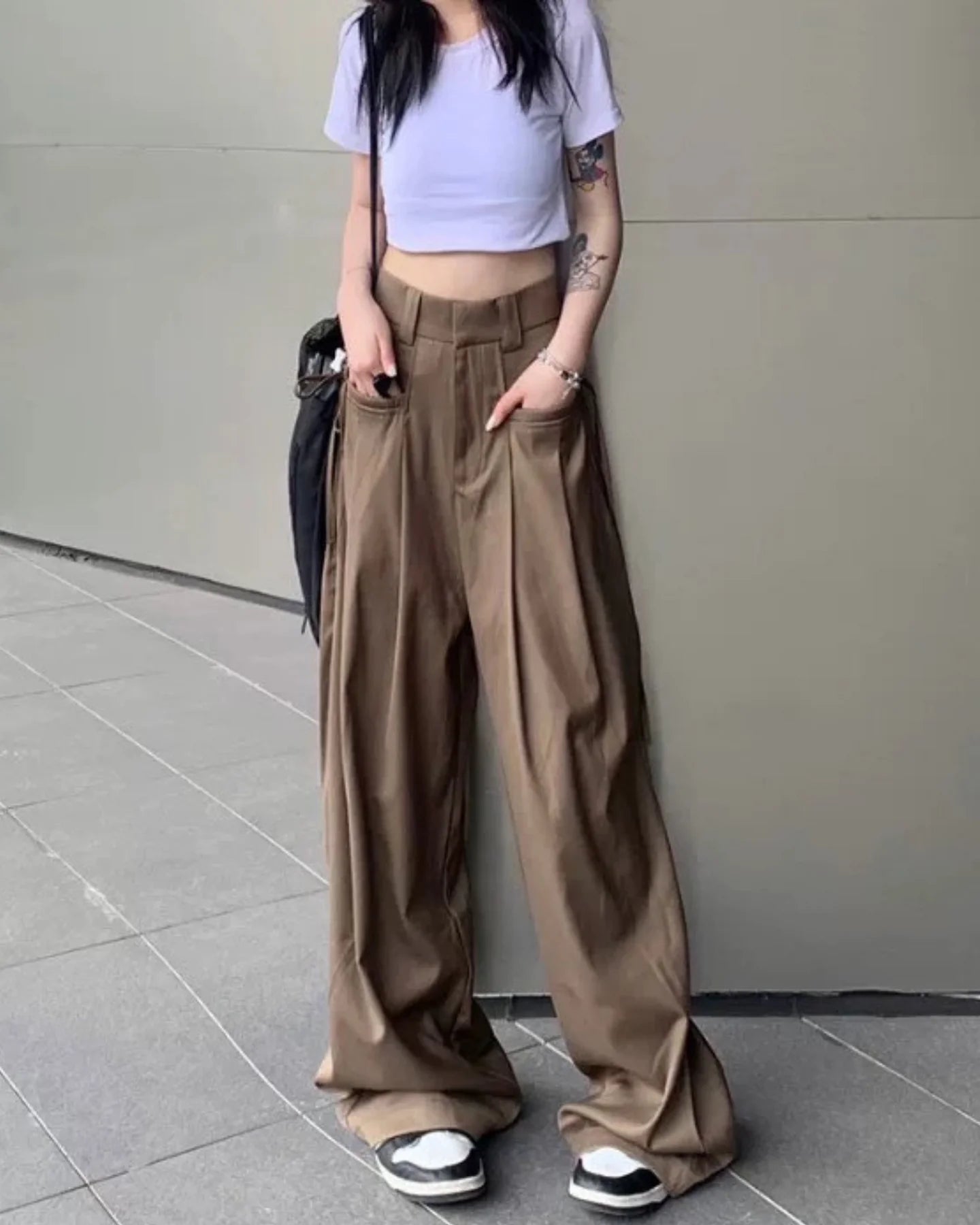 Pin by 아이비 on • S T Y L E 스 타 일 • | Wide pants outfit, Wide leg pants outfit,  Outfits